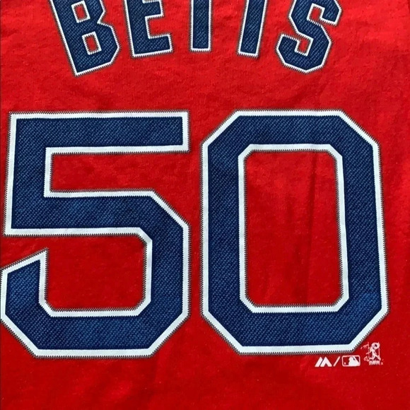 Boston Red Sox T Shirt Mookie Betts NWT - Picture 15 of 15
